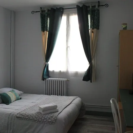 Le Relais Du Coup De Pompe Rots